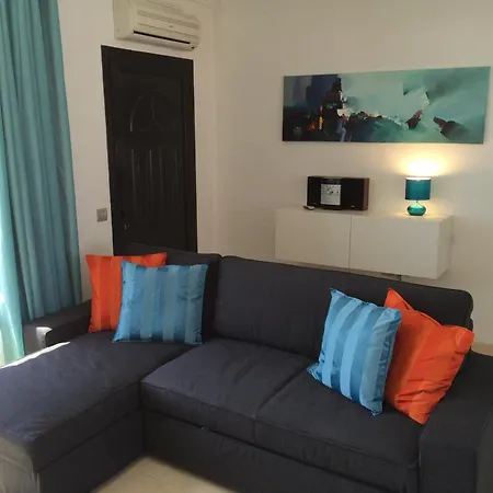 2 Bedroom On Popular Complex